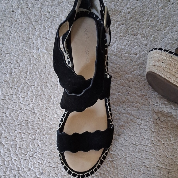 Marc Fisher Black and Cream Wedge Sandals - Picture 7 of 7